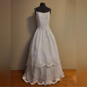Amy Lee Hilton Bridal White Dress